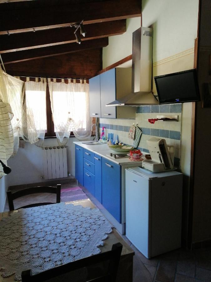 カメリーノ Il Castagneto Bed & Breakfast エクステリア 写真